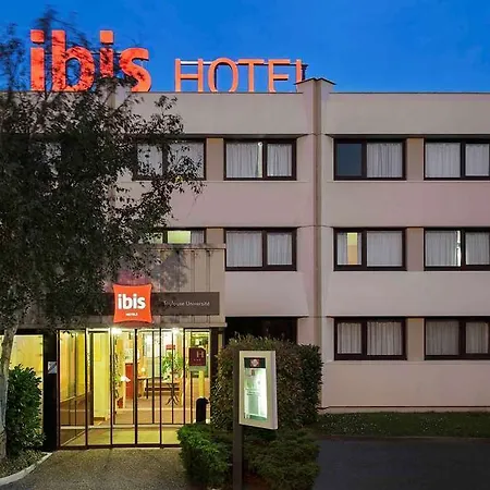 Universite 3 Etoiles Hotel 3*
