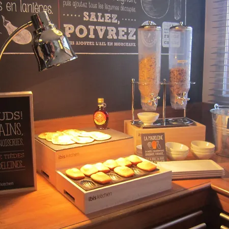 Szálloda Universite 3 Etoiles