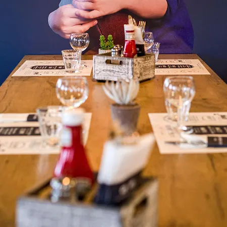 Universite 3 Etoiles Szálloda