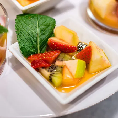 Szálloda Universite 3 Etoiles 3*