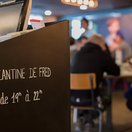 Szálloda Universite 3 Etoiles 3*