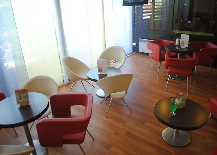 Hotel Universite 3 Etoiles 3*