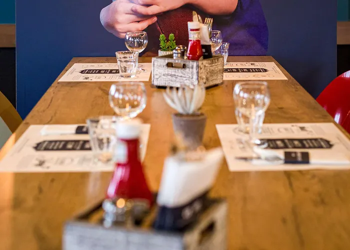 Universite 3 Etoiles 호텔