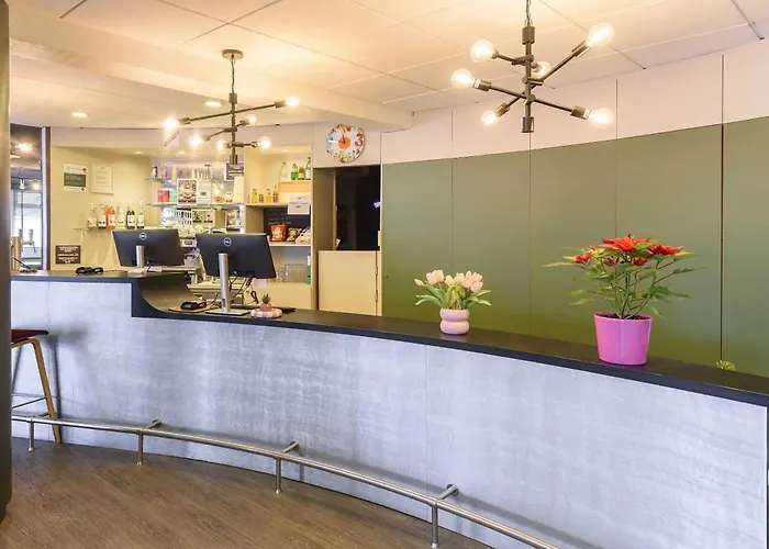 Hotel Universite 3 Etoiles 3*