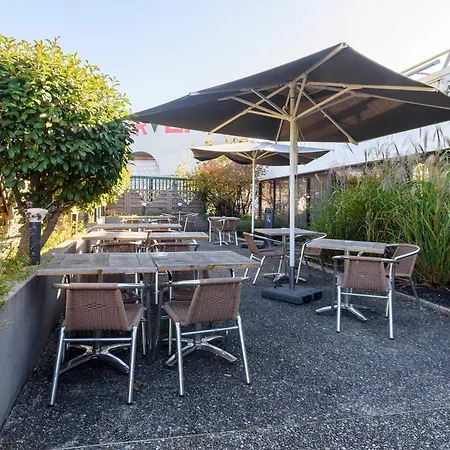 Universite 3 Etoiles Hotel 3*