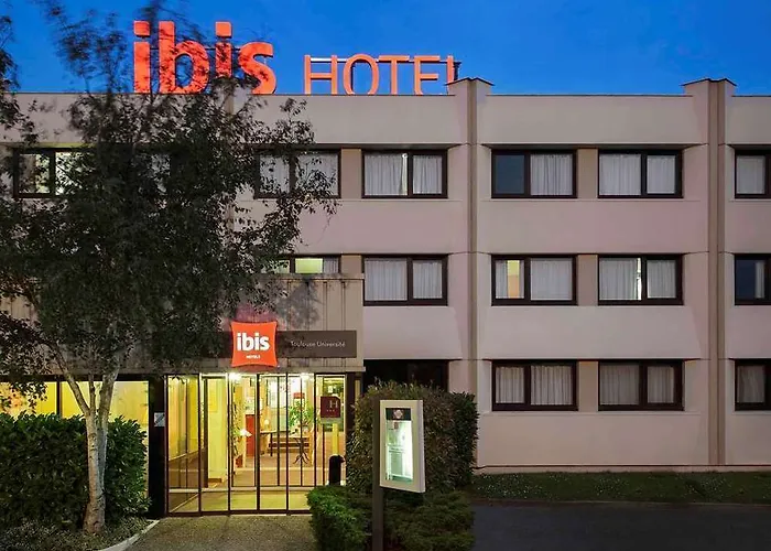 Ibis Hotel 3*